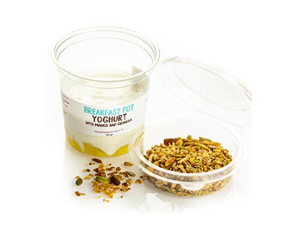 BREAKFAST POT - YOGHURT WITH MANGO